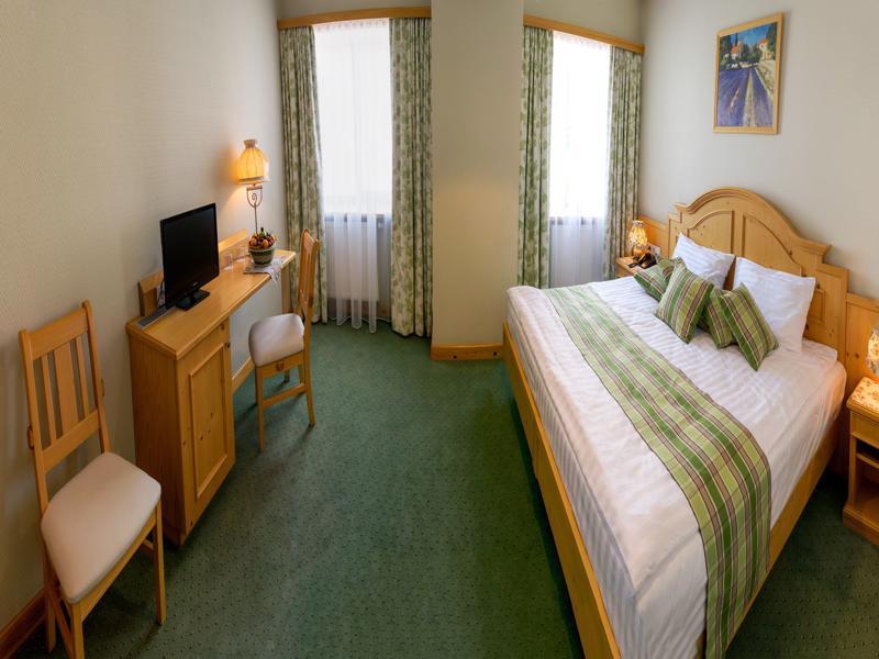 Landhaus Hotel 3*